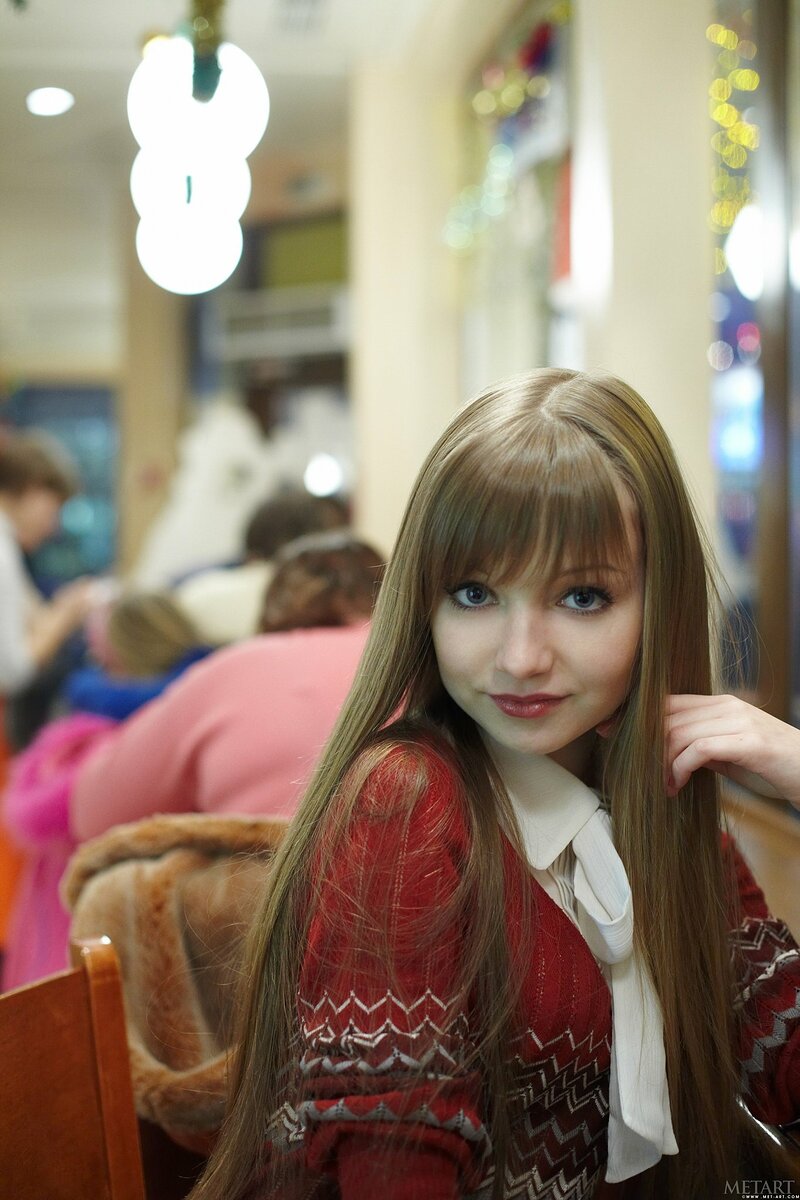 Луиза, 19 лет, 1 размер груди
